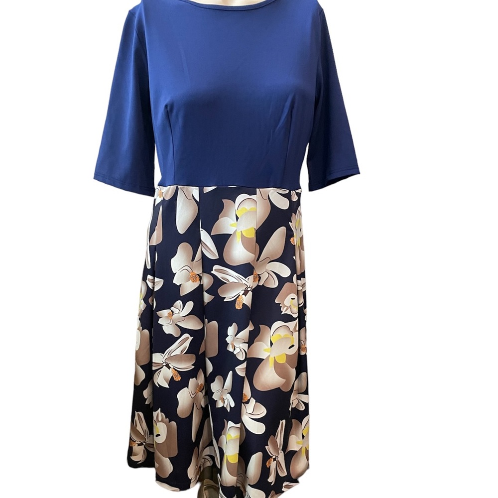 Like New - Vintage 1950's Classic Midi Knee-length A-line Swing Dress - L